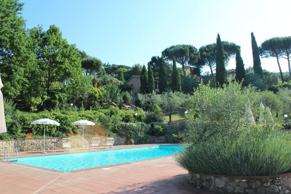Villa Agostoli Siena Bagian luar foto