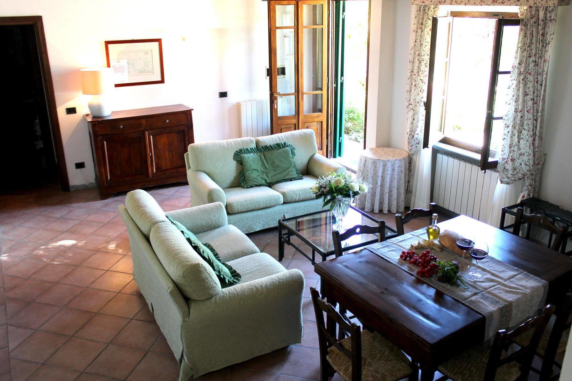 Villa Agostoli Siena Bagian luar foto